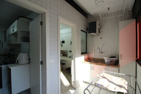 Apartamento à venda com 150m², 4 quartos e 2 vagasÁrea de Serviço