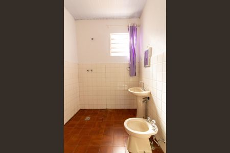 Casa para alugar com 103m², 3 quartos e 2 vagasBanheiro