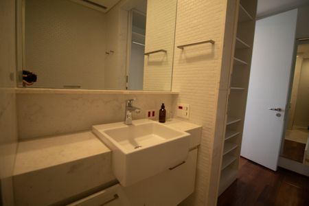 Apartamento para alugar com 58m², 1 quarto e 1 vagaBanheiro/Suite