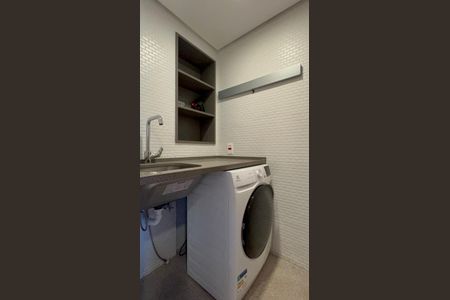 Apartamento à venda com 107m², 1 quarto e 1 vagaÁrea de Serviço