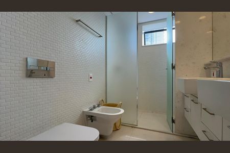 Apartamento à venda com 107m², 1 quarto e 1 vagaBanheiro da Suíte