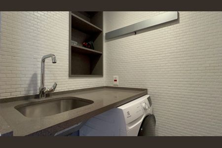 Apartamento à venda com 107m², 1 quarto e 1 vagaÁrea de Serviço