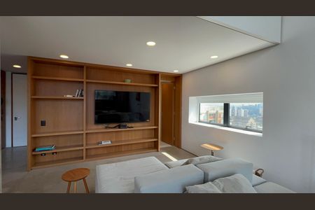 Apartamento à venda com 107m², 1 quarto e 1 vagaSala de TV