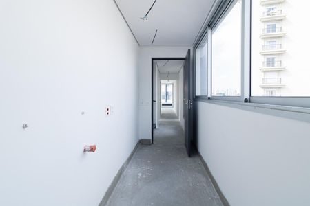 Apartamento à venda com 179m², 2 quartos e 1 vagaÁrea de Serviço