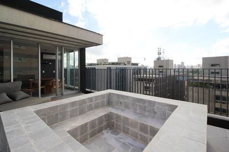 Apartamento à venda com 179m², 2 quartos e 1 vaga Apartamento à venda com 179m², 2 quartos e 1 vagaSacada