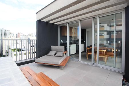 Apartamento à venda com 179m², 2 quartos e 1 vaga Apartamento à venda com 179m², 2 quartos e 1 vagaSacada