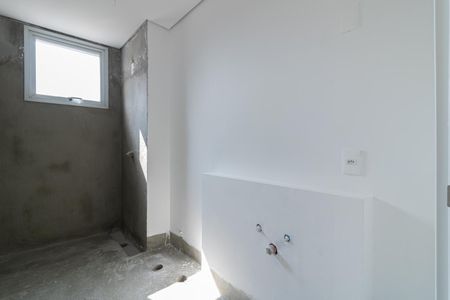 Apartamento à venda com 179m², 2 quartos e 1 vagaBanheiro da Suíte 1