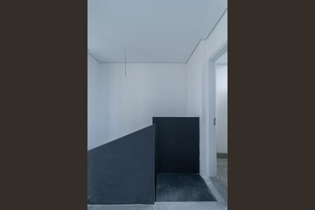 Apartamento à venda com 179m², 2 quartos e 1 vagaEscada