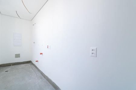 Apartamento à venda com 179m², 2 quartos e 1 vagaÁrea de Serviço