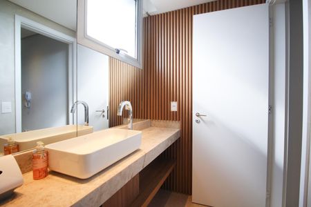 Apartamento à venda com 179m², 2 quartos e 1 vaga Apartamento à venda com 179m², 2 quartos e 1 vagaLavabo 1