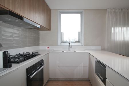 Apartamento à venda com 179m², 2 quartos e 1 vaga Apartamento à venda com 179m², 2 quartos e 1 vagaCozinha