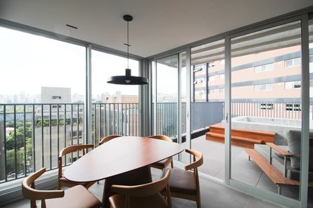 Apartamento à venda com 179m², 2 quartos e 1 vaga Apartamento à venda com 179m², 2 quartos e 1 vagaCozinha 2