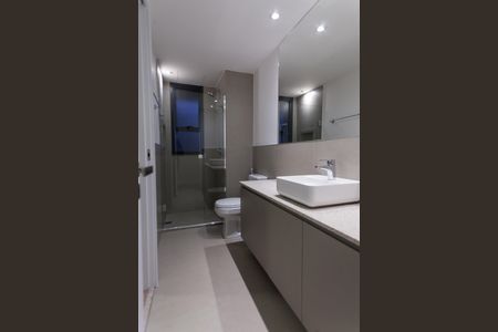 Apartamento à venda com 76m², 2 quartos e 2 vagas Apartamento à venda com 76m², 2 quartos e 2 vagasBanheiro Semi Suíte