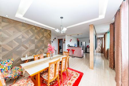 Casa à venda com 380m², 2 quartos e 3 vagasSala 2