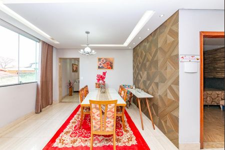 Casa à venda com 380m², 2 quartos e 3 vagasSala 2