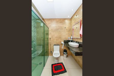 Casa à venda com 380m², 2 quartos e 3 vagasBanheiro Social