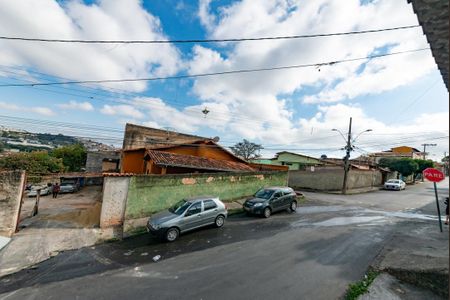 Casa à venda com 380m², 2 quartos e 3 vagasSala 2