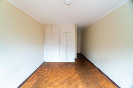 Casa à venda com 500m², 3 quartos e 2 vagasSuíte