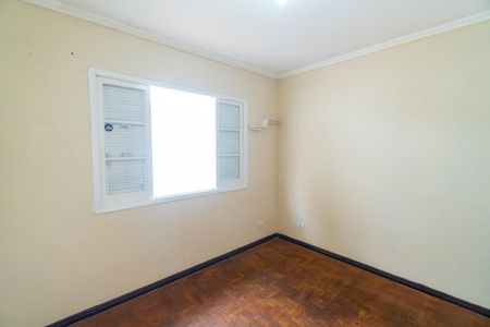 Quarto 2 de casa para alugar com 3 quartos, 500m² em Vila Alexandria, São Paulo