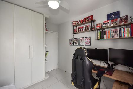 Apartamento à venda com 125m², 3 quartos e 2 vagasQuarto 2
