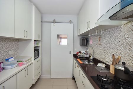 Apartamento à venda com 125m², 3 quartos e 2 vagasCozinha