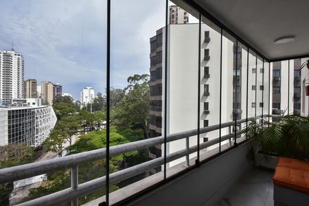 Varanda de apartamento à venda com 3 quartos, 125m² em Vila Andrade, São Paulo