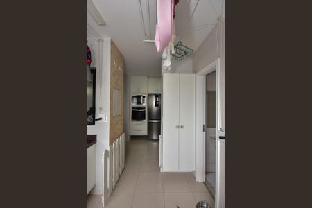 Apartamento à venda com 125m², 3 quartos e 2 vagasÁrea de Serviço