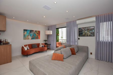 Apartamento à venda com 125m², 3 quartos e 2 vagasSala