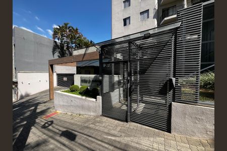 Apartamento para alugar com 140m², 3 quartos e 2 vagasFachada