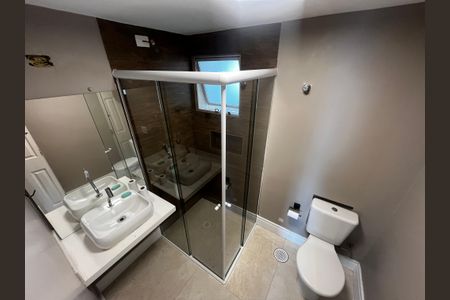 Apartamento para alugar com 140m², 3 quartos e 2 vagasBanheiro /Suite