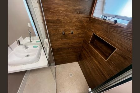 Apartamento para alugar com 140m², 3 quartos e 2 vagasBanheiro /Suite