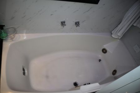 Apartamento à venda com 180m², 3 quartos e 1 vagaBanheiro da Suíte