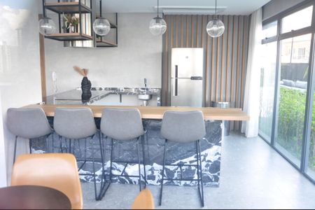 Apartamento à venda com 80m², 2 quartos e 1 vagaÁrea comum - Churrasqueira