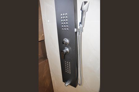 Apartamento à venda com 80m², 2 quartos e 1 vagaBanheiro da Suíte 1