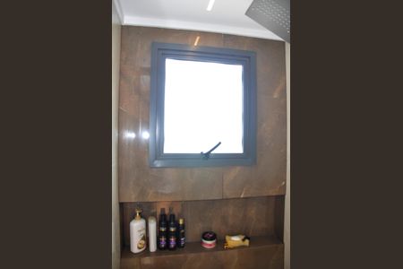 Apartamento à venda com 80m², 2 quartos e 1 vagaBanheiro da Suíte 1