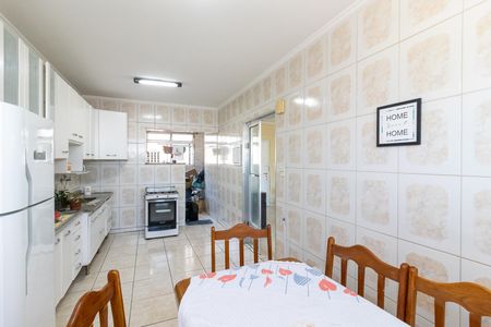 Apartamento para alugar com 146m², 3 quartos e sem vaga