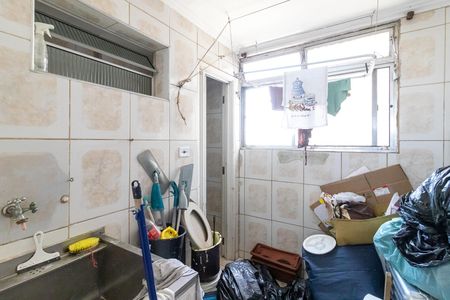 Apartamento para alugar com 146m², 3 quartos e sem vaga