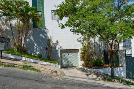 Apartamento para alugar com 75m², 3 quartos e 2 vagas Apartamento para alugar com 75m², 3 quartos e 2 vagasPlaca