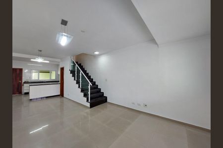 Casa para alugar com 126m², 3 quartos e 1 vaga Casa para alugar com 126m², 3 quartos e 1 vagaSala
