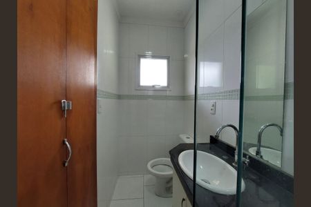 Casa para alugar com 126m², 3 quartos e 1 vaga Casa para alugar com 126m², 3 quartos e 1 vagaBanheiro da Suíte 1