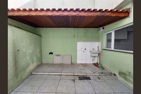 Casa para alugar com 126m², 3 quartos e 1 vaga Casa para alugar com 126m², 3 quartos e 1 vagaÁrea de Serviço