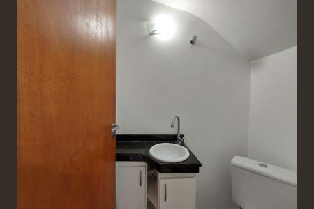 Casa para alugar com 126m², 3 quartos e 1 vaga Casa para alugar com 126m², 3 quartos e 1 vagaLavabo