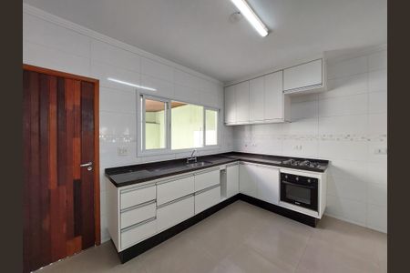 Casa para alugar com 126m², 3 quartos e 1 vaga Casa para alugar com 126m², 3 quartos e 1 vagaCozinha