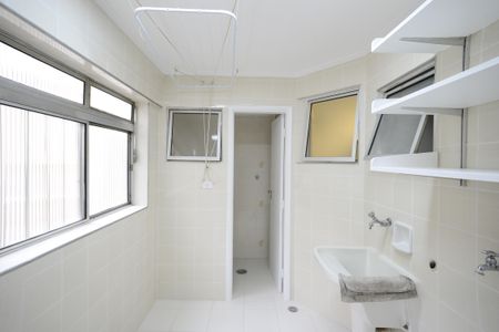 Apartamento à venda com 96m², 3 quartos e 1 vagaÁrea de Serviço