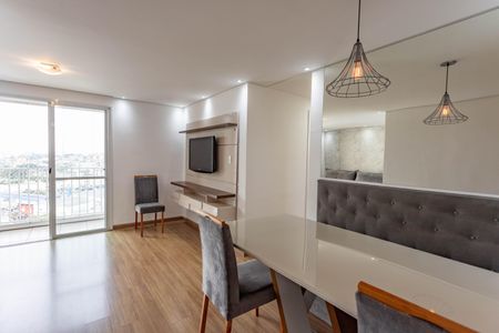 Sala de apartamento à venda com 3 quartos, 69m² em Taboão, Diadema