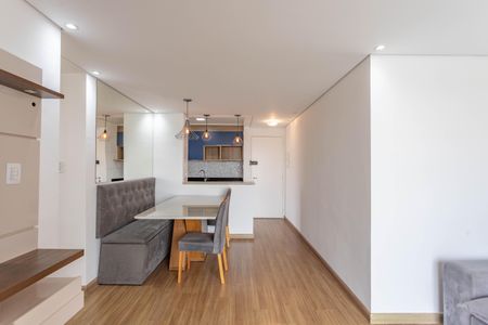 Sala de apartamento à venda com 3 quartos, 69m² em Taboão, Diadema