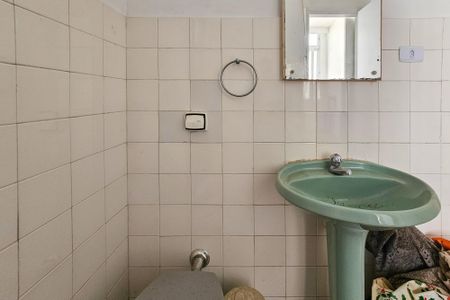 Banheiro de apartamento para alugar com 1 quarto, 50m² em Centro, Guarujá