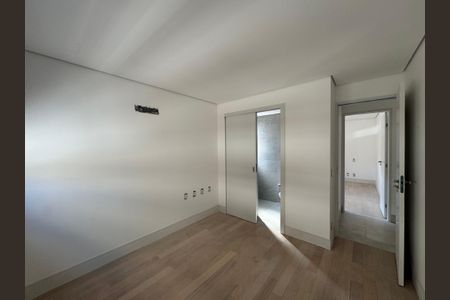 Apartamento à venda com 182m², 4 quartos e 4 vagasquarto 4