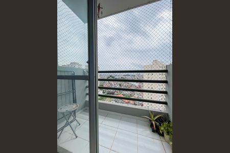 Sacada de apartamento para alugar com 2 quartos, 55m² em Jardim Roberto, Osasco
