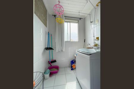 Apartamento à venda com 55m², 2 quartos e 1 vagaCozinha e Área de Serviço